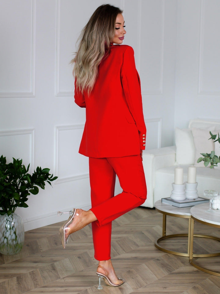 Tailleur Iconique Slim Élégance