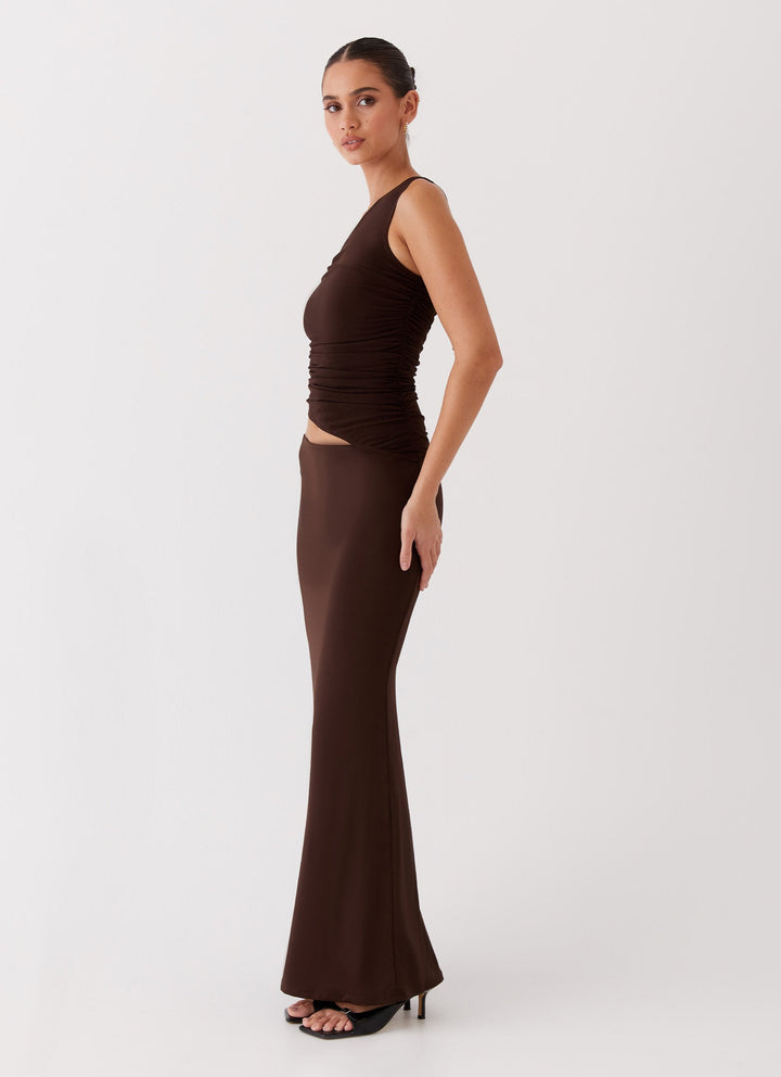 CHLOÉ NOIRE – ROBE LONGUE ASYMÉTRIQUE